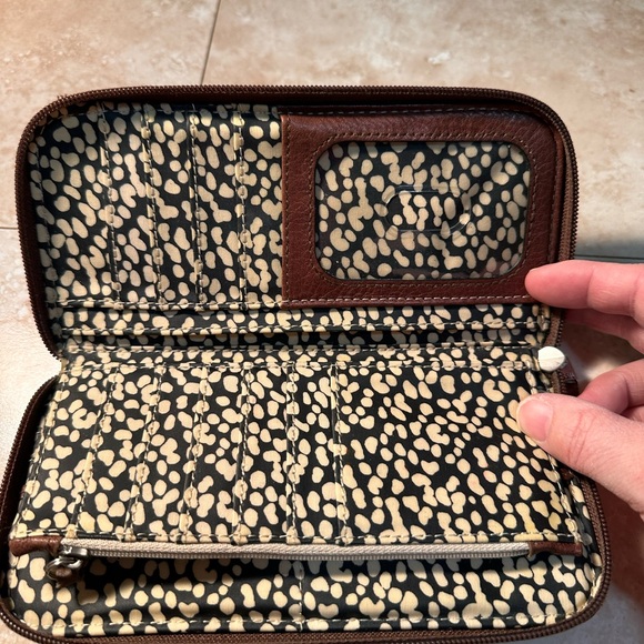 Fossil Wallet - Picture 5 of 5
